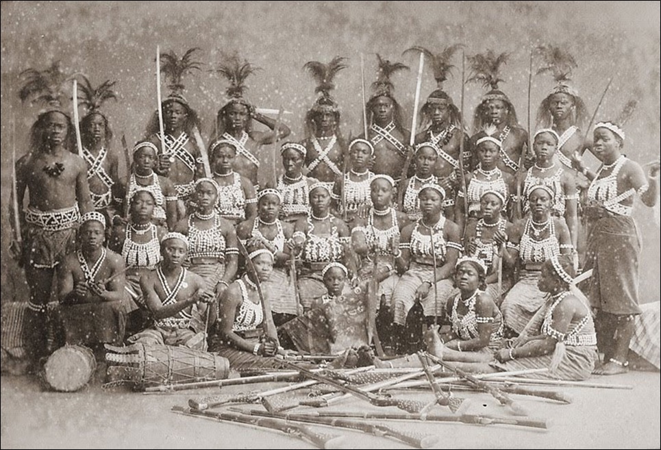 Dahomey female and male warriors