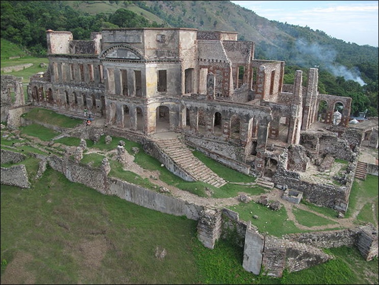 Palais construit par le roi Henri Christophe, Haiti