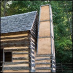 Front view of the Slave's Cabin on the Pioneer Farm at Mount Vernon