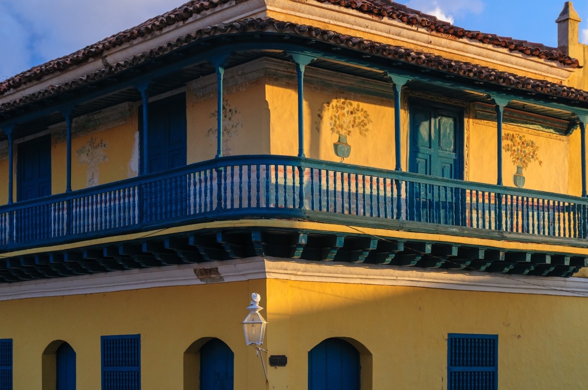 Mansion Casa Ortiz with the Museo Galería de Arte Universal Benito Ortiz, at the Plaza Mayor. in Trinidad, Cuba