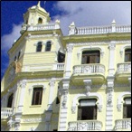  La Habana Plaza Vieja Square apartment